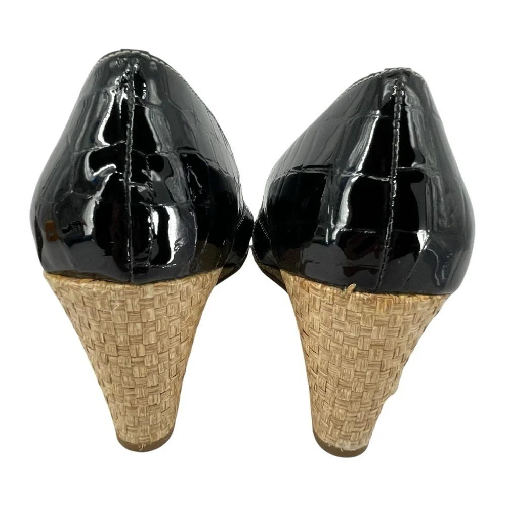 BRIGHTON Black Patent Leather Croc Wedge Peep Toe Corporate Mature Sandal  Sz 10